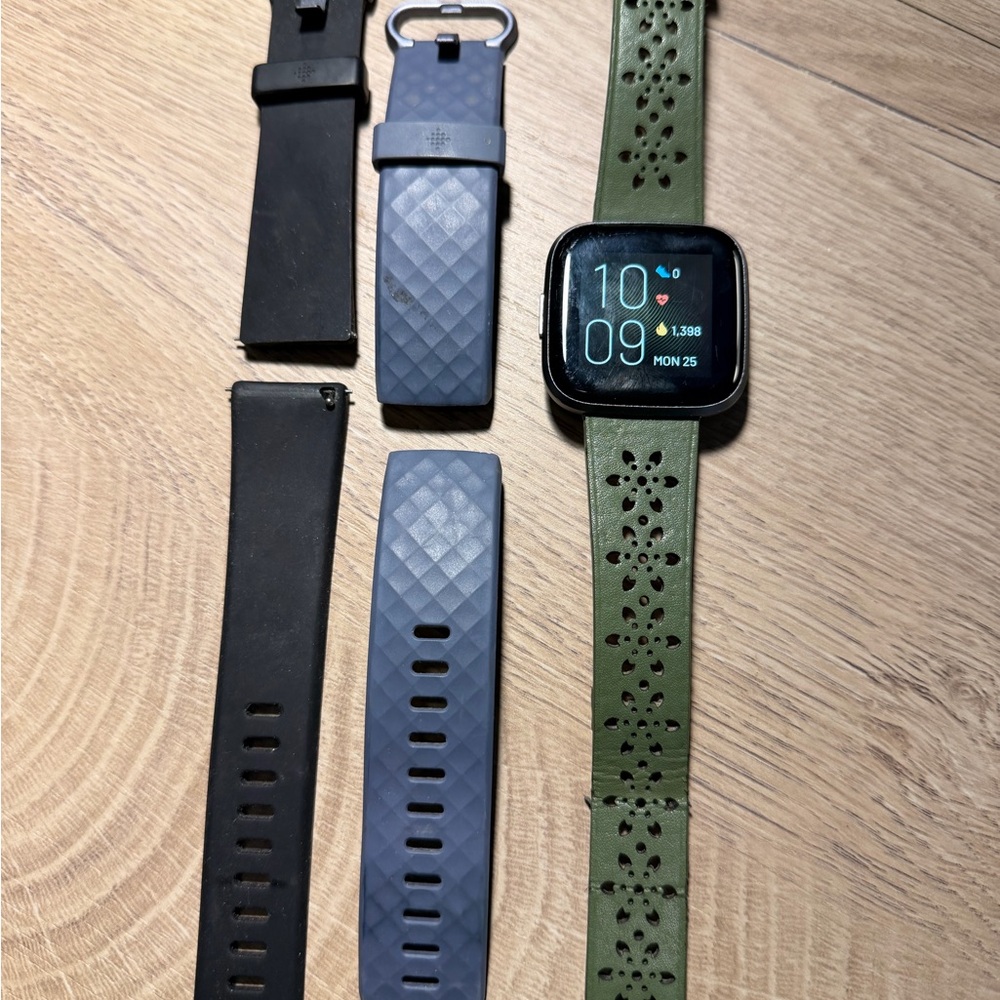 Fitbit Versa 2